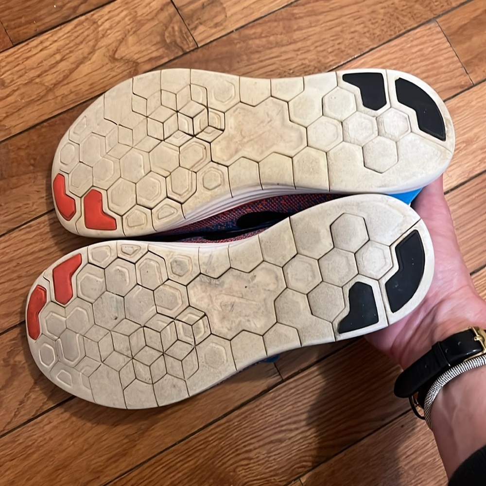 Nike Rn Distance Athletic Shoes - Picture 7 of 9